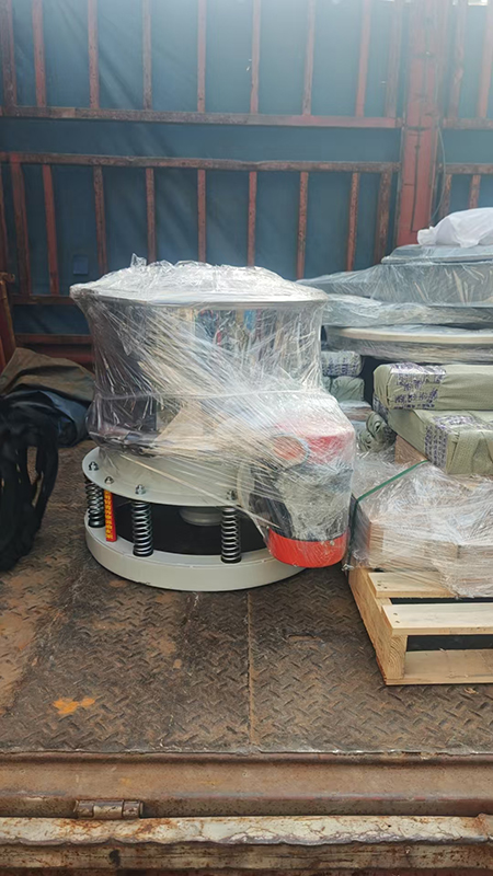 600型直排篩、篩框、網架、膠條等全部發貨